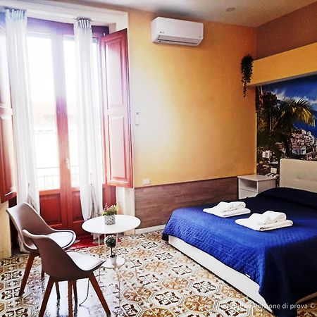 Bellobello Rooms&Apartment ナポリ エクステリア 写真